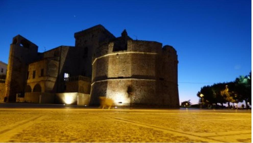 Le Scale Di Pietra Bed & Breakfast Conversano Dış mekan fotoğraf