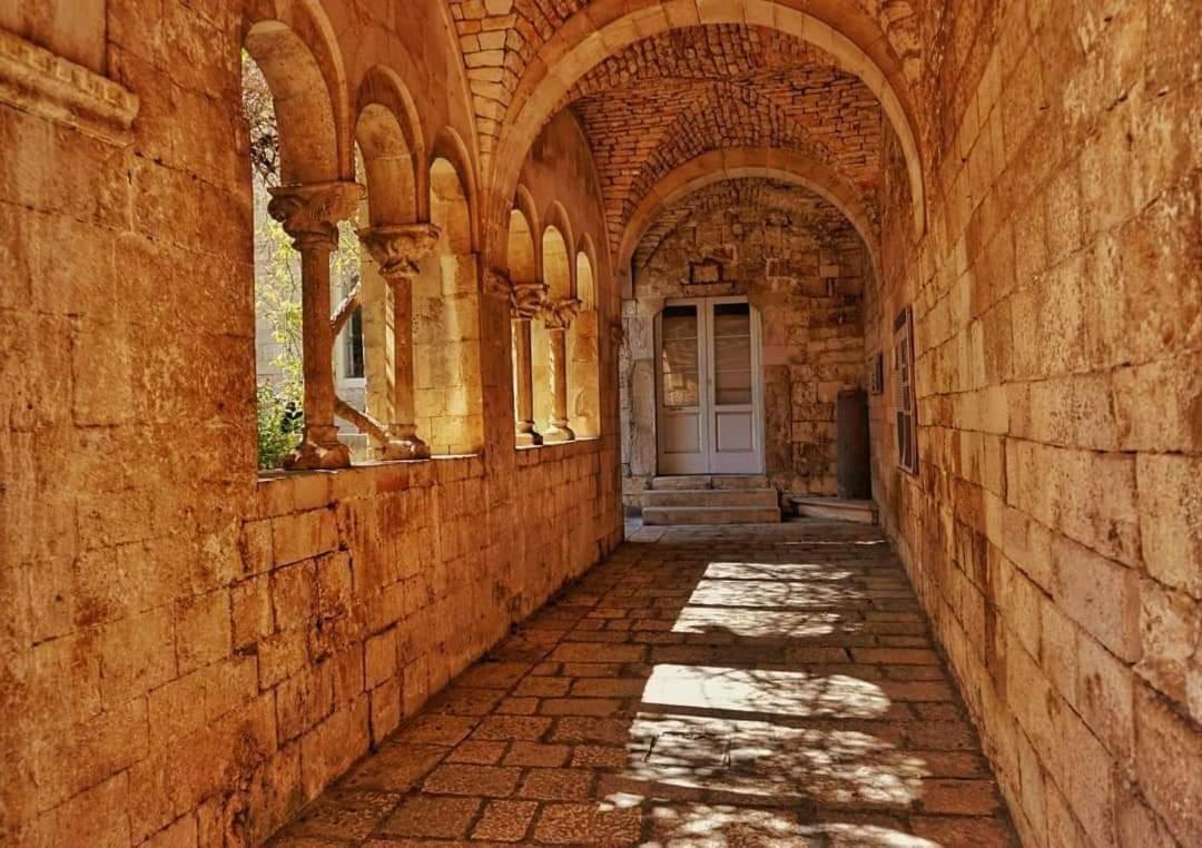 Le Scale Di Pietra Bed & Breakfast Conversano Dış mekan fotoğraf