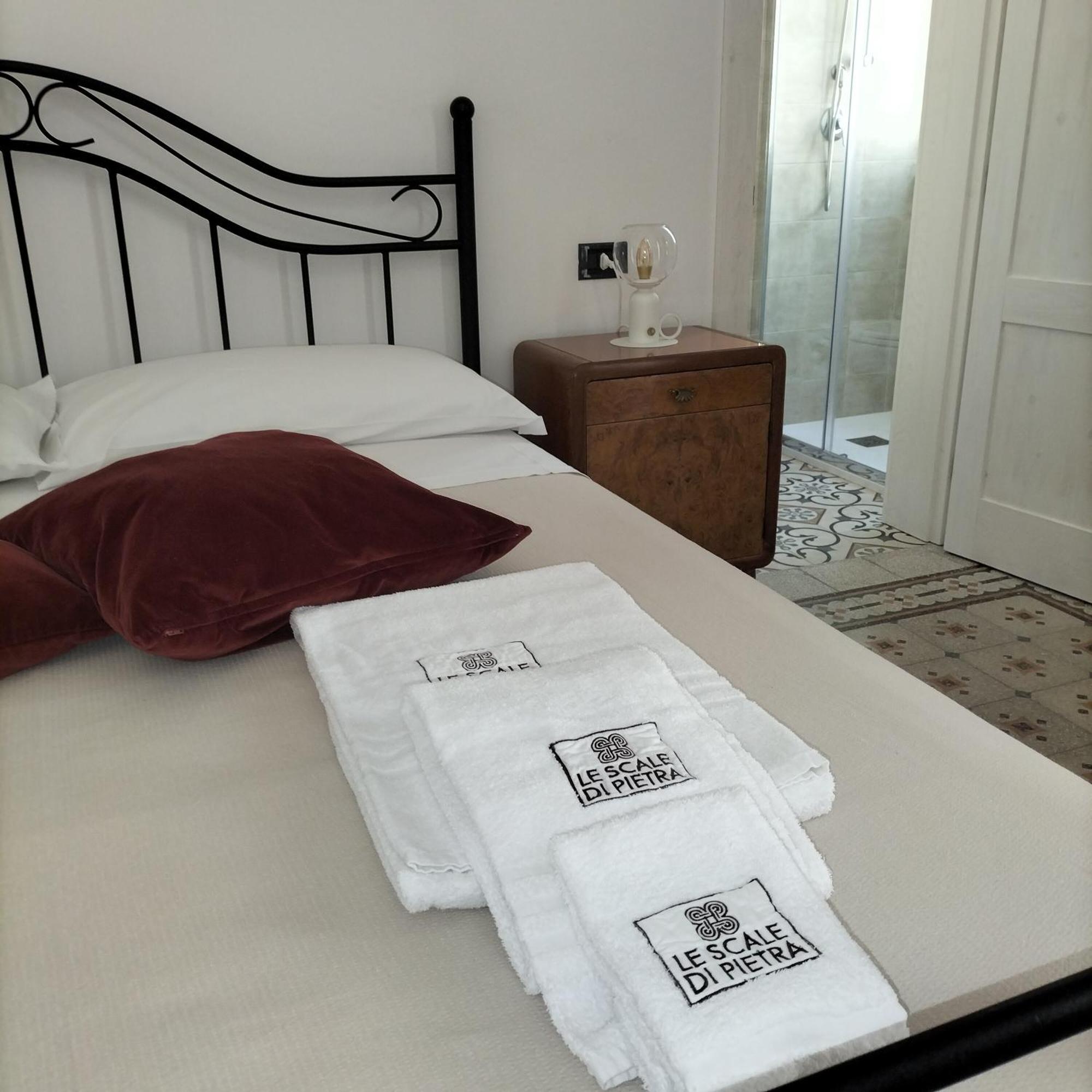 Le Scale Di Pietra Bed & Breakfast Conversano Dış mekan fotoğraf